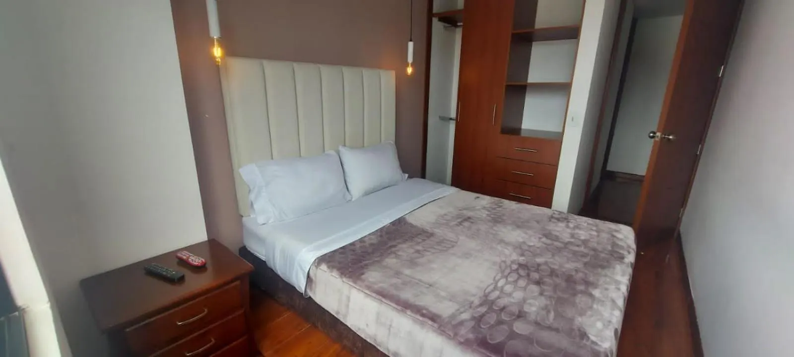 Suites And Apartments Bogotá Lägenhetshotell