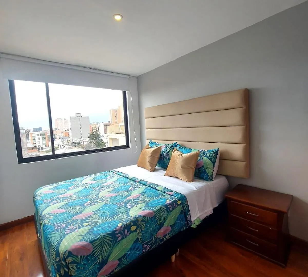 Suites And Apartments Bogotá 3*,